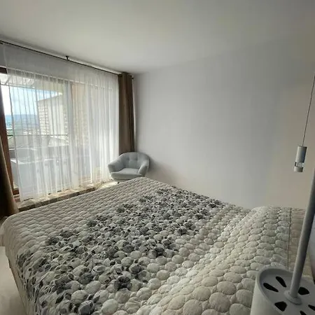 Appartement Cozy Modern In The Heart Of Nature, Outdoor Terrace, Free Parking Cluj-Napoca